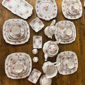 Royal Albert Petit Point Dinnerware & Server-ware 37 Piece Set Vintage EUC